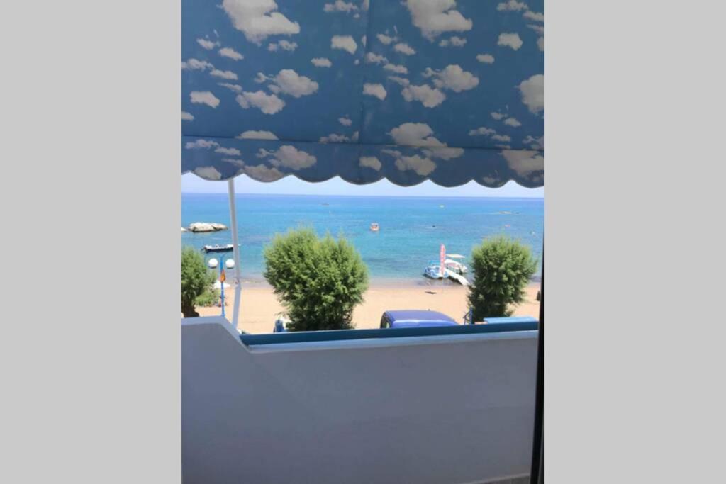 Апартаменты Stegna On Sea Apt Архангелос Экстерьер фото